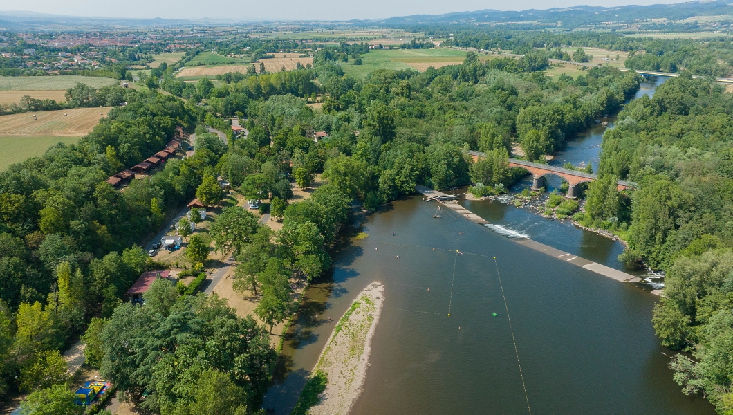 camping qui accepte les chiens à brioude haute-loire auvergne camping la bageasse