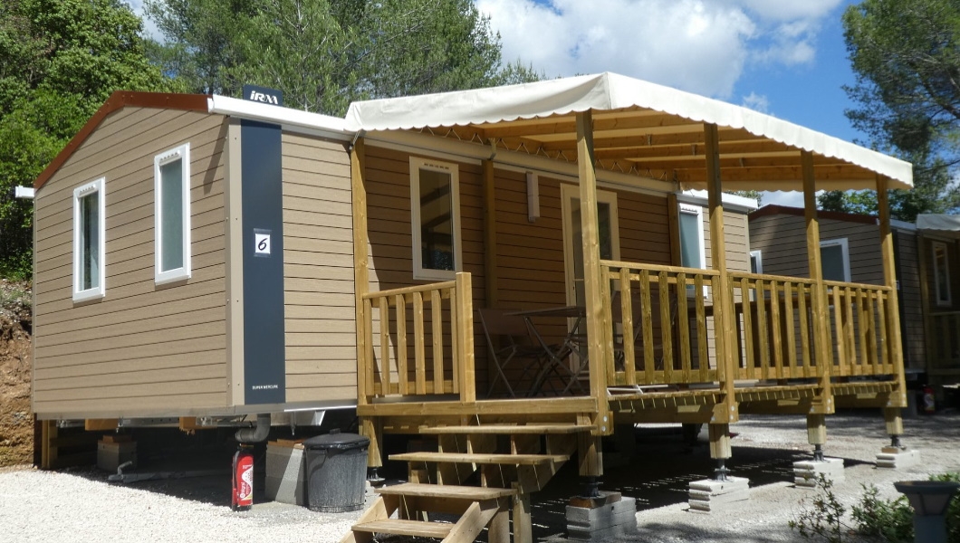 Camping de Puyloubier