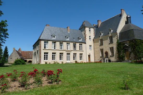 Château des Radrets chien accepté