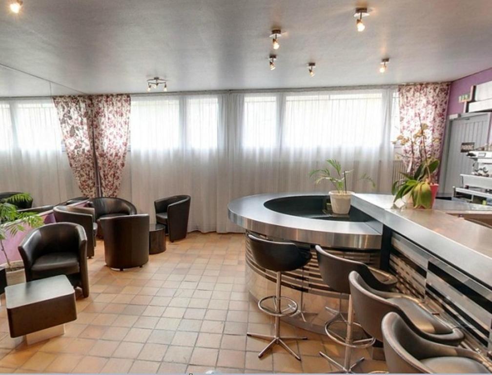 brit hotel cahors chien accepté