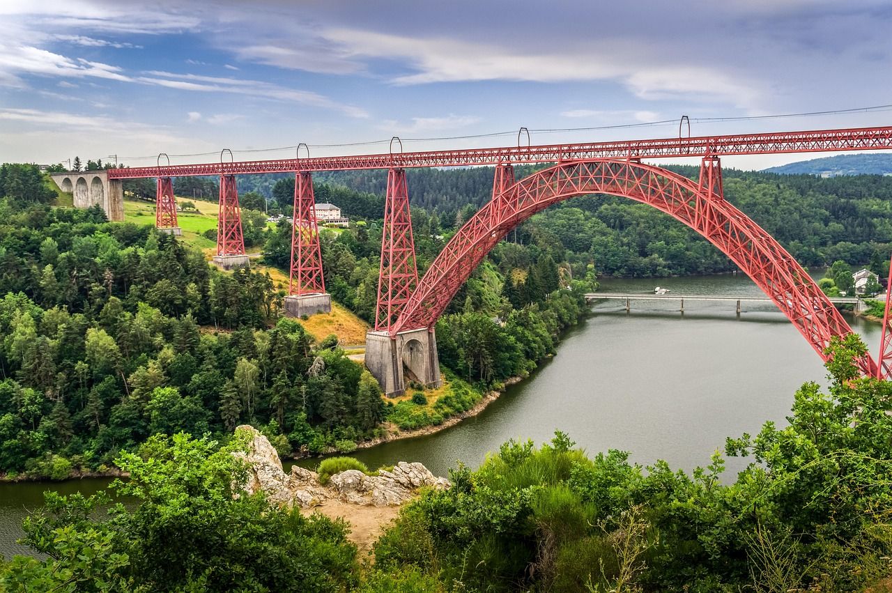 viaduc garabit avec chien