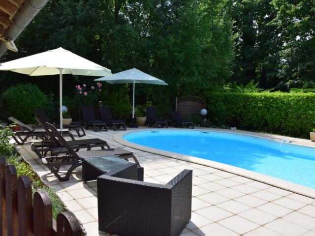 Le Petit Relais