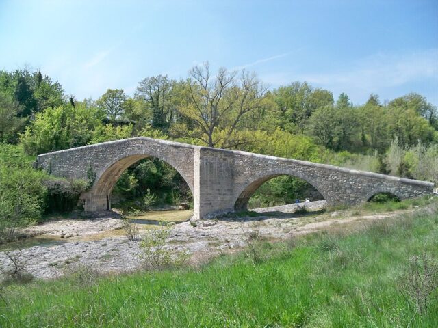 Pont roman de Mane