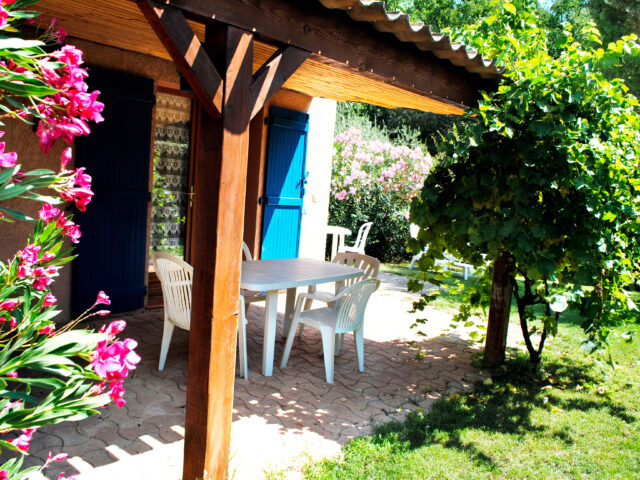 La petite Tourrettane bleue - location dog friendly